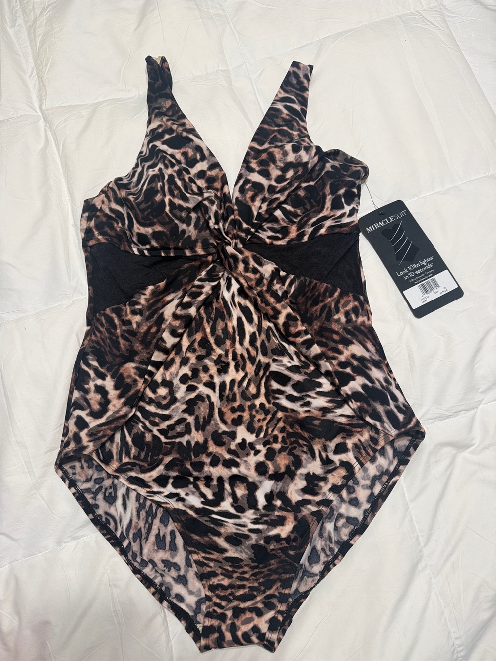 Miraclesuit new size 16 Animal Print One-Piece Swimsuit NWT